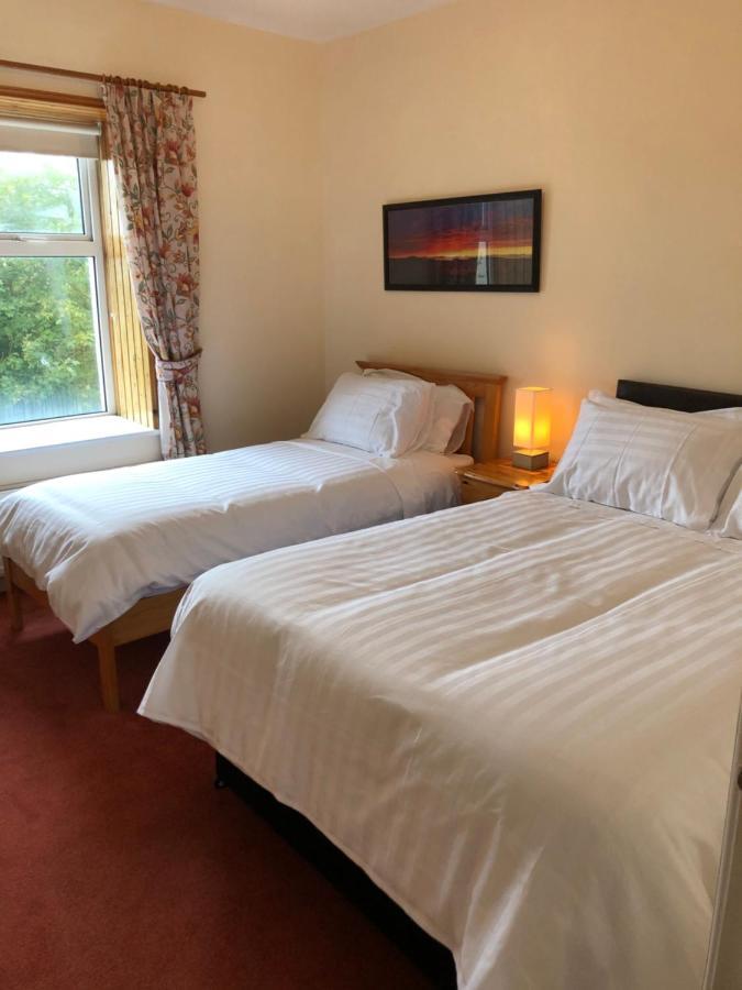 Loistin Teach Hiudai Beag - Guesthouse Bunbeg Donegal Town Exterior photo